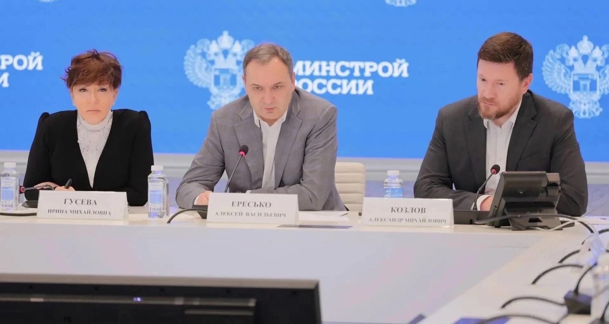 В Смоленске готовность коммунальной инфраструктуры к зиме составляет около 80%
